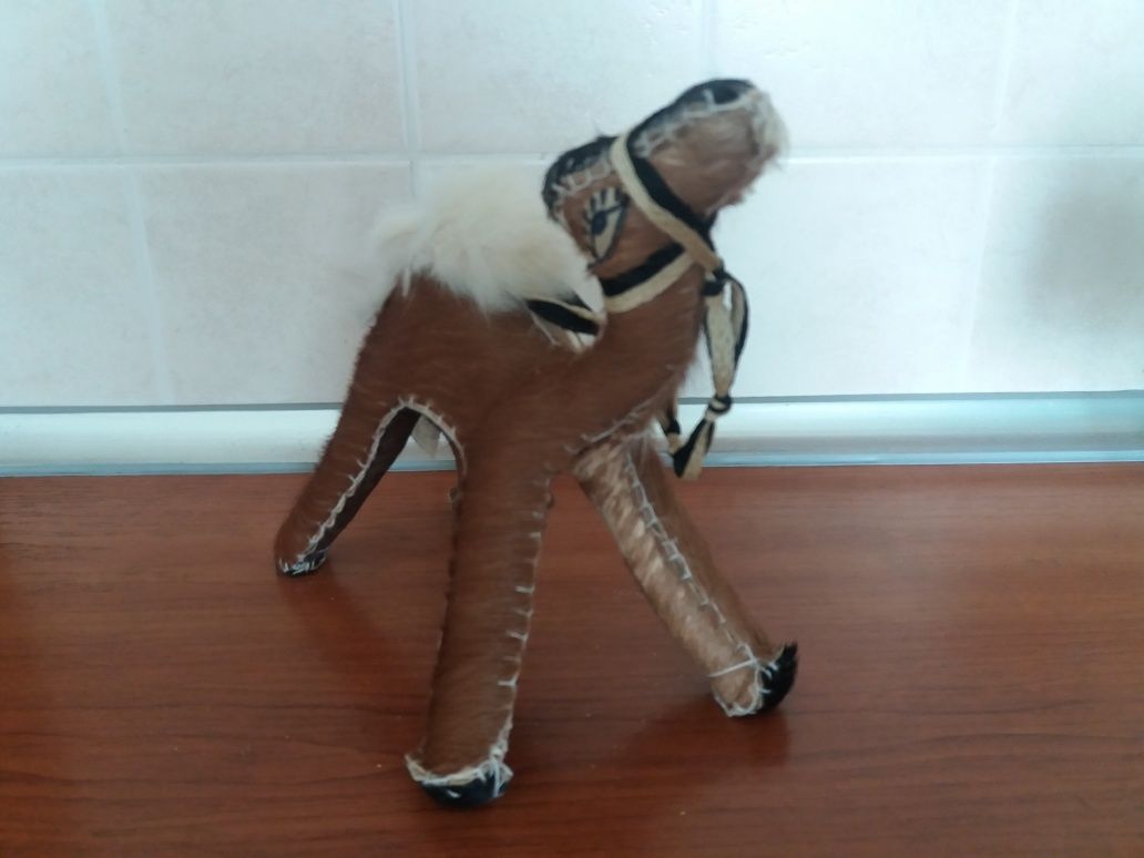 Сувенир- игрушка Верблюд египетский