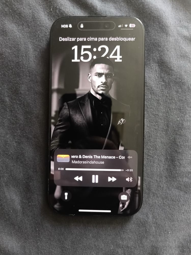 iPhone 16 Pro 128 GB| Como Novo| Garantia| 100% Bateria + Capa (eSIM)