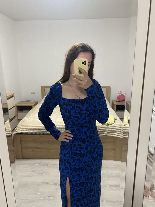 Гарне плаття , розмір S