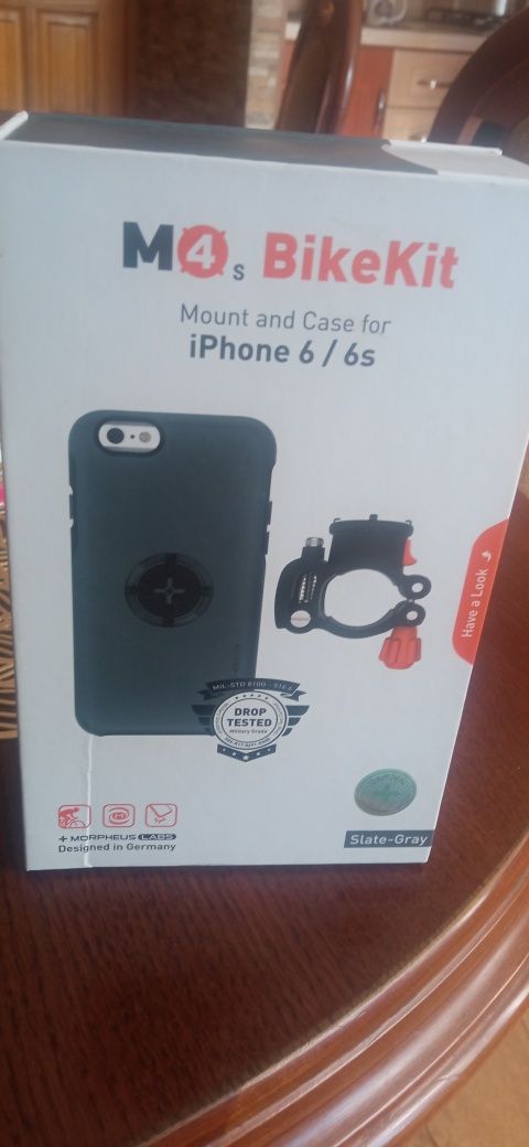 Uchwyt na telefon do kierownicy
