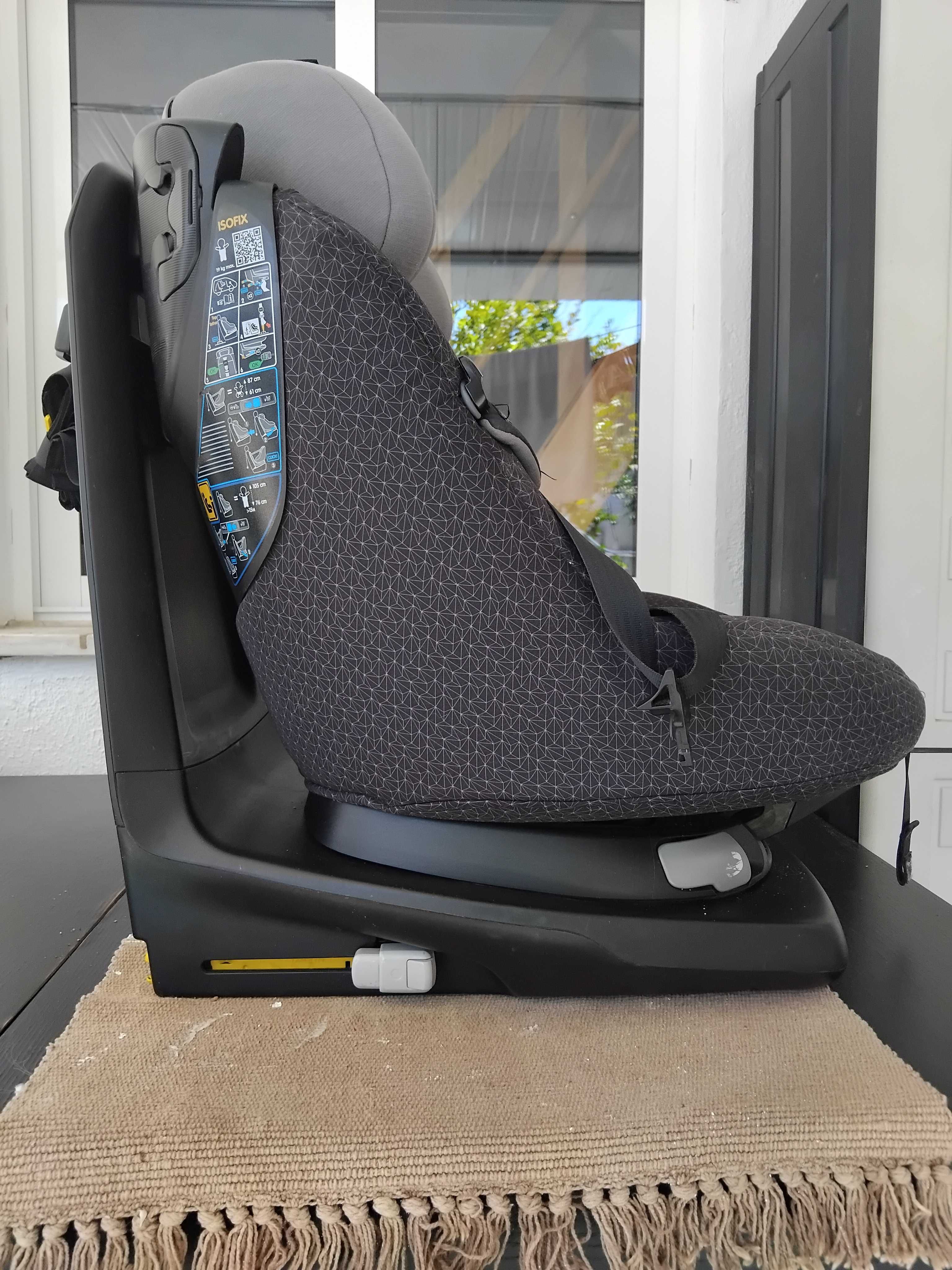 Cadeira Auto Bébéconfort AxissFix