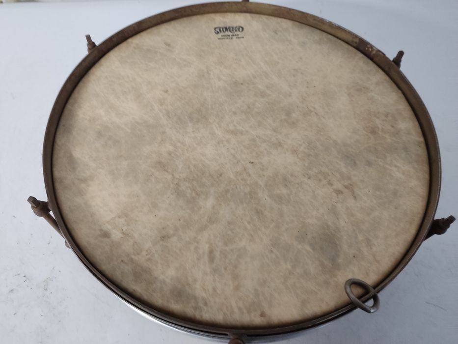 Vendo Tarola em bom estado