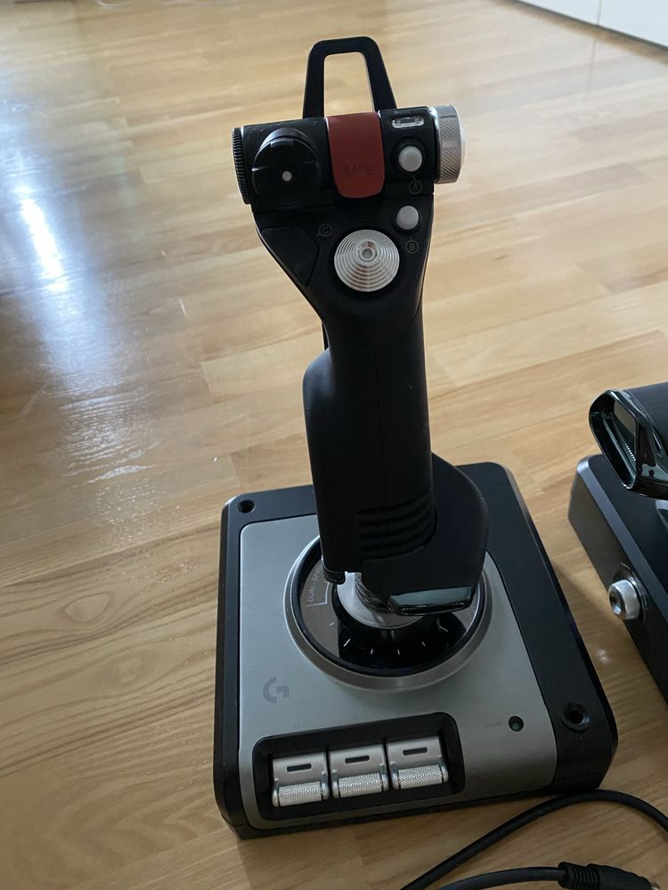 Kontroler LOGITECH G Saitek X52 Pro Flight