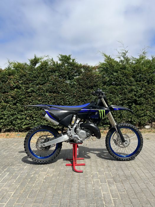 yz 125 23 monster edition