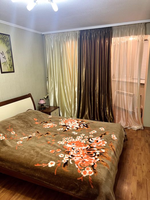 Оренда 3 кімнатної квартири в центрі міста