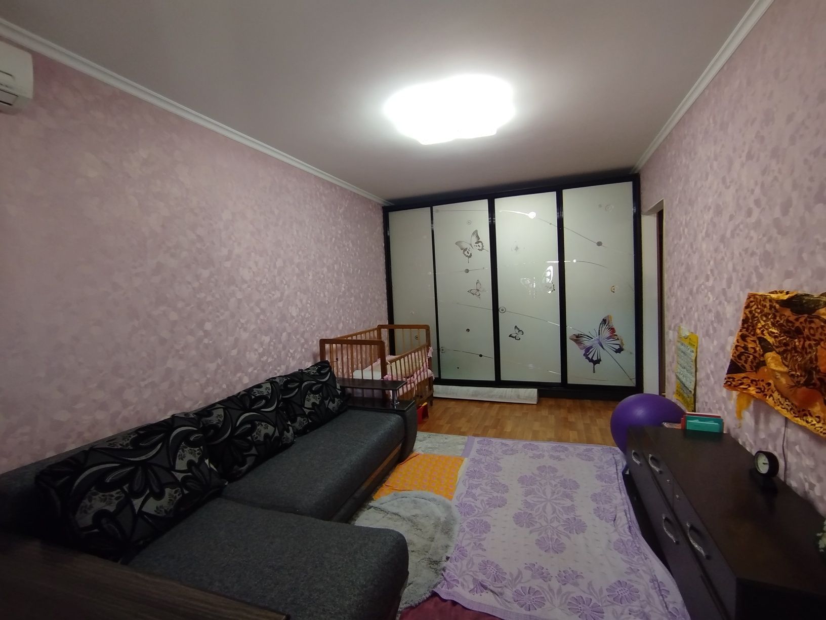 Продажа 2 комн.кв Таврический