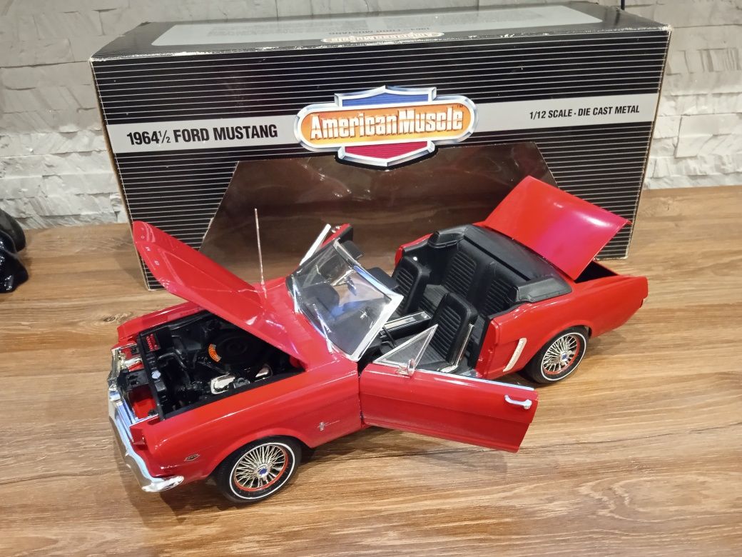 1:12 ERTL 1964 Ford Mustang 1/2 model 1:12 nie 1:18