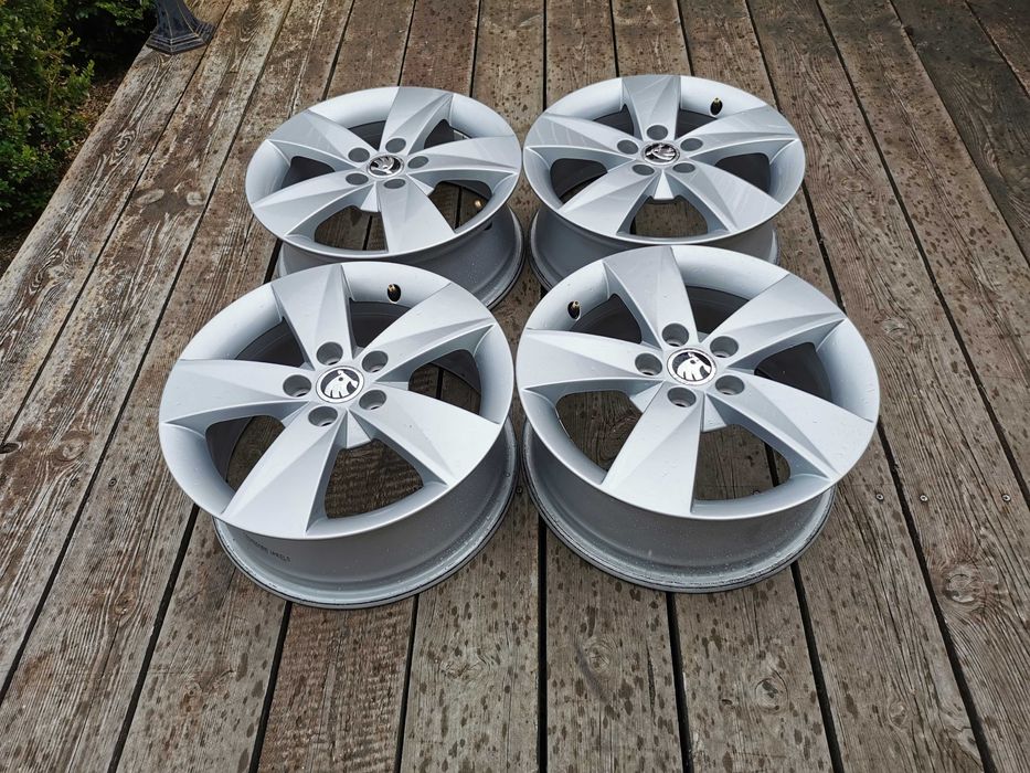 Alufelgi 15" 5x100 et43  oryginał SKODA