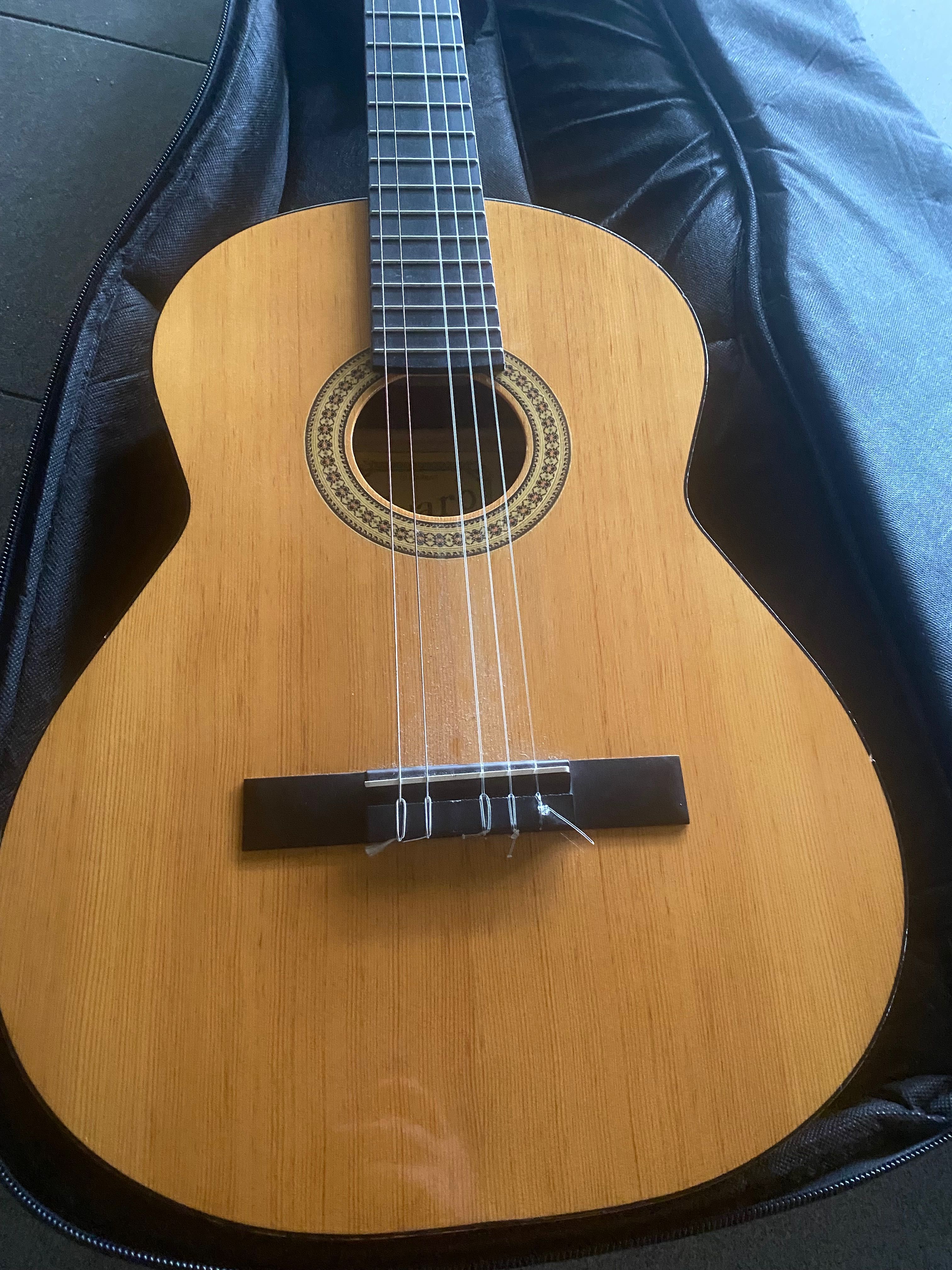 Gitara klasyczna Alvaro z pokrowcem