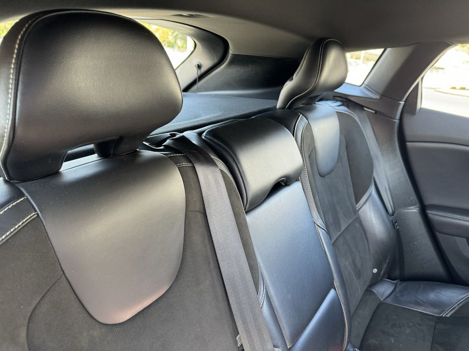 Volvo V40 2.0 D2 R-design 2015