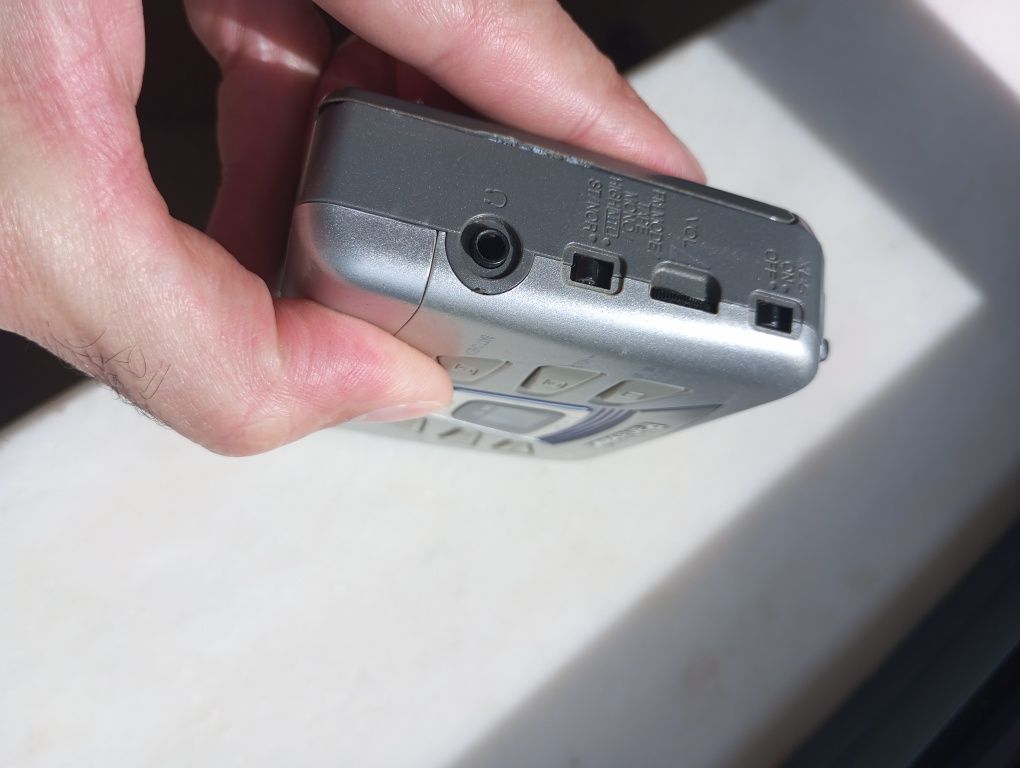 Walkman Panasonic RQ-CR15V com radio