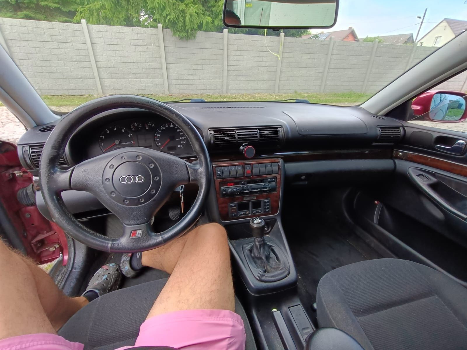 Audi A4 2.6V6, ocynk, stan kolekcjonerski, hak, klimatronik!!