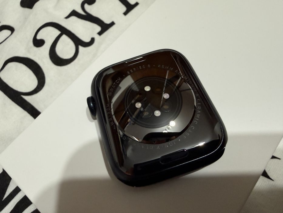 Apple Watch 8 45mm GPS (midnight)