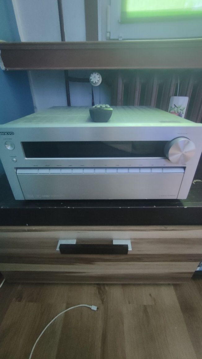 Onkyo tx-nr 1010 bez HDMI