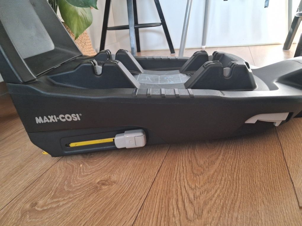 Baza Maxi-Cosi FAMILYFIX 3 ISOFIX I-SIZE z podporą