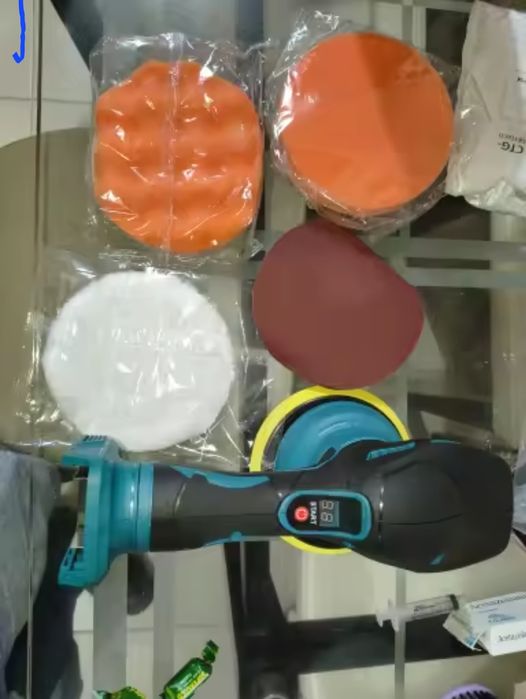 Polerka na baterie makita