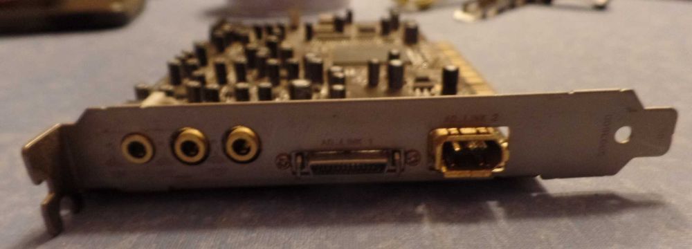 Placa de Som Creative Sound Blaster Audigy 2 SB0360 7.1