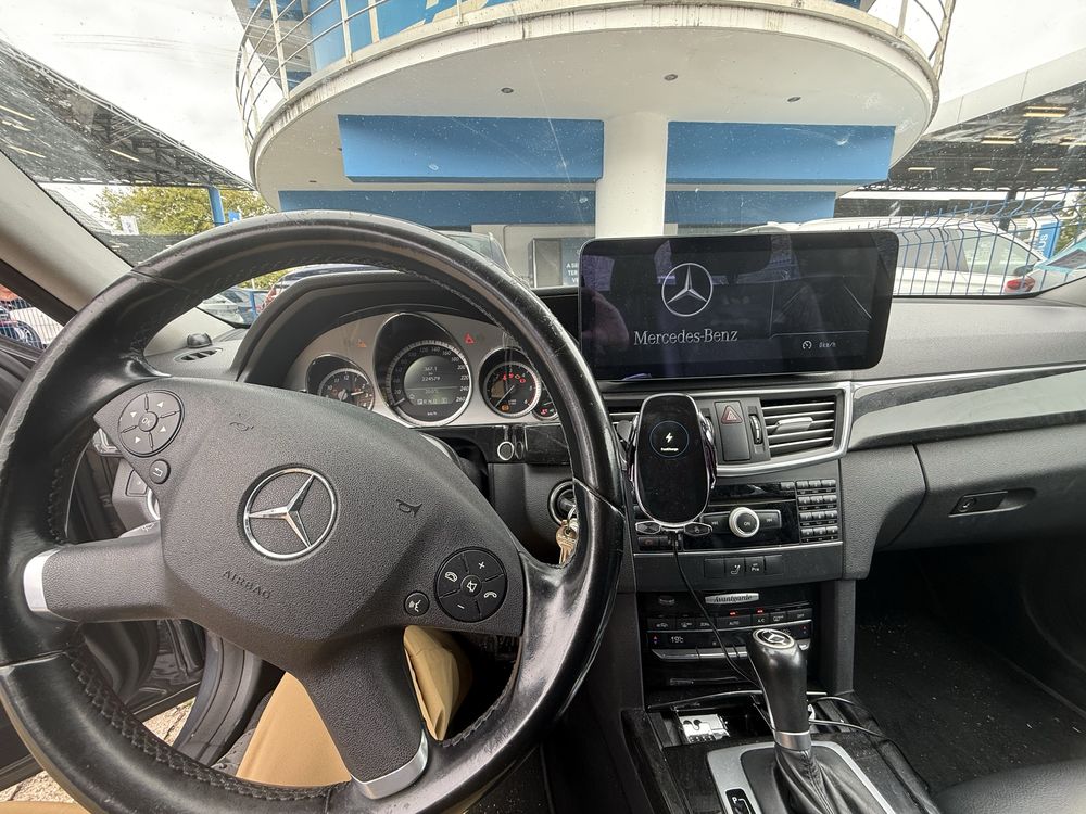 Mercedes E250 w212 204cv