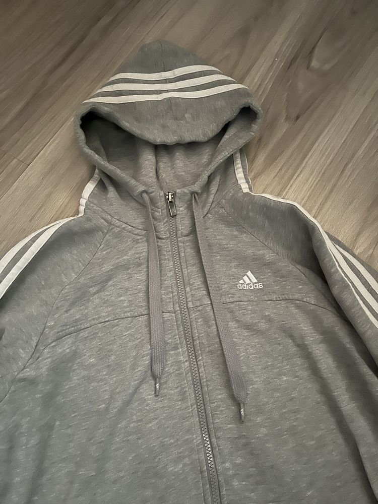 Szara rozpinana bluza Adidas z kapturem