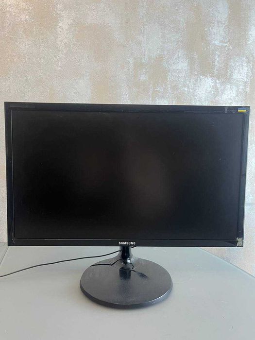 Продам ПК + монитор \ intel core i5 7400 \ AFOX GeForce GTX1050Ti 4Gb