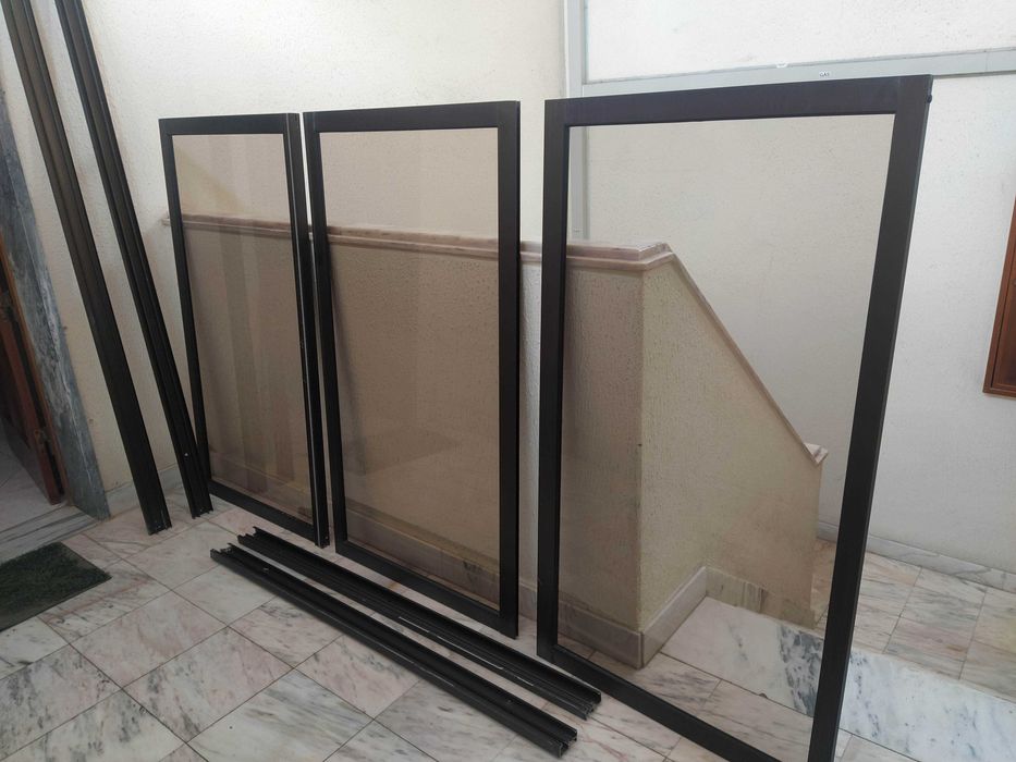 Janela de correr de alumínio