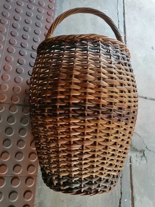 Vendo Cesto de Verga