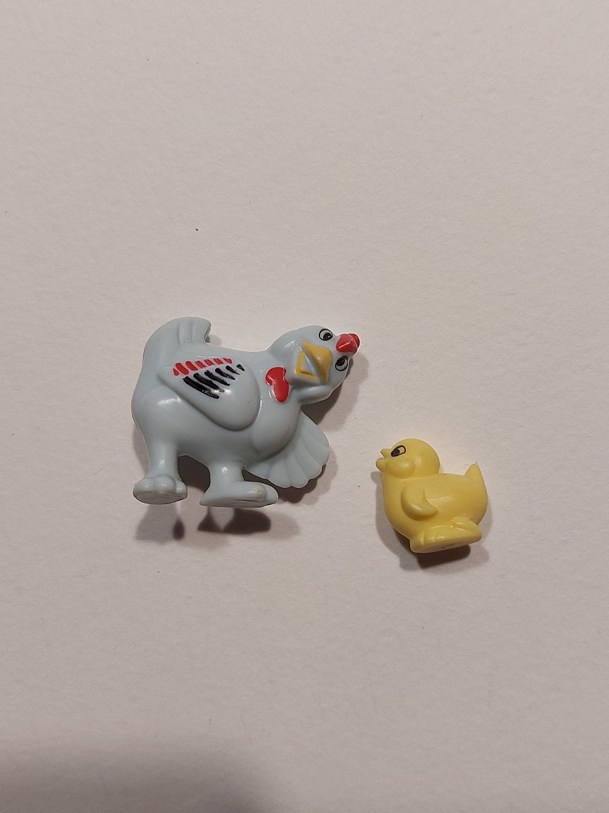 figurki zabawki kinder niespodzianka Farma 1995 kura i kurczak