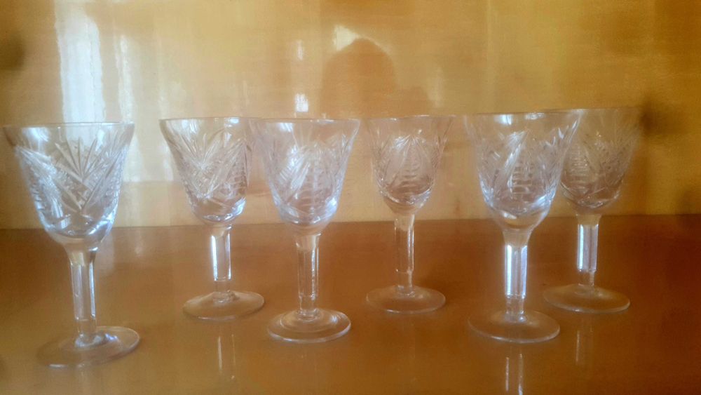 Karafka krysztalowa wraz z kieliszkami. Prl, vintage, szklo, krysztal