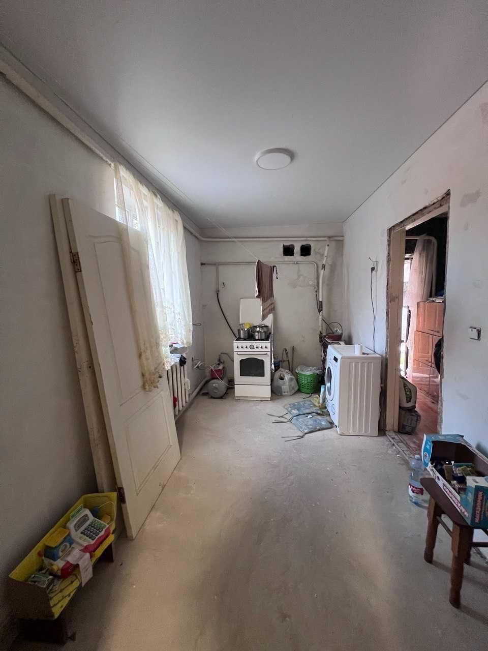 № 12898 - Продам частину будинку, район Епіцентру, 54 кв.м.