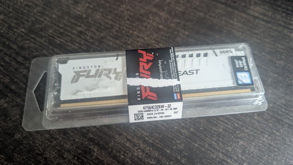 Pamięć RAM Kingston FURY Beast DDR5 32GB 6400 CL32  jedna kość
