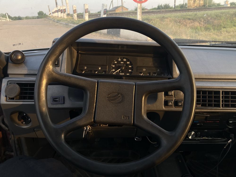 Продам таврию 1102