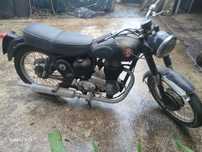 Mota antiga BSA 250