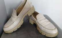 Deichmann Catwalk buty mokasyny beżowe 38