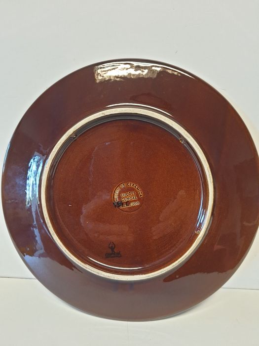 Prato calendário perpétuo em faiança Museu de Cerâmica edição Cencal