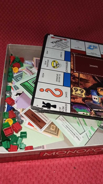 Настольная игра Монополия в стиле Тачки 3