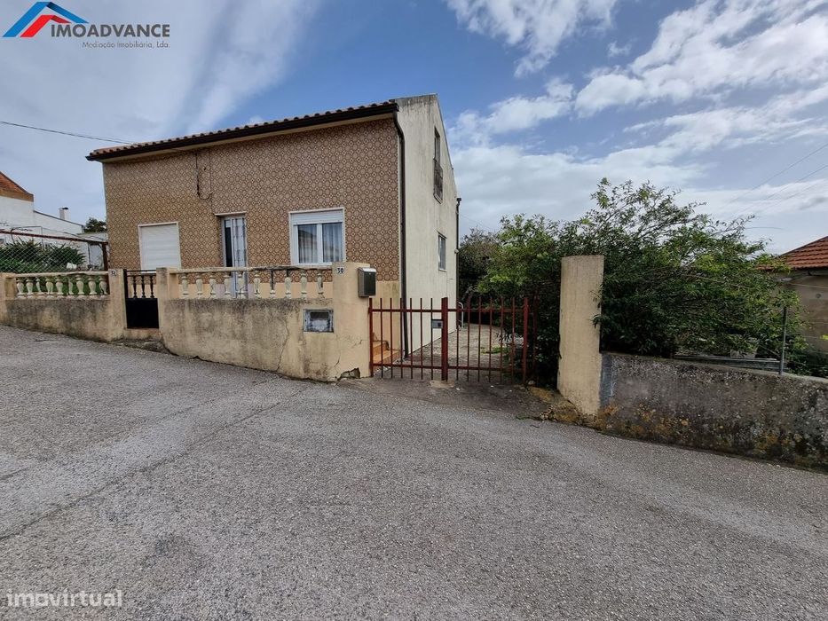 Moradia Isolada com Anexos e Logradouro, a 2 Km´s da Figueira da Foz