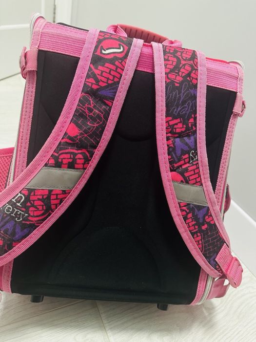 Рюкзак шкільний, каркасний, ортопедичний Monster high