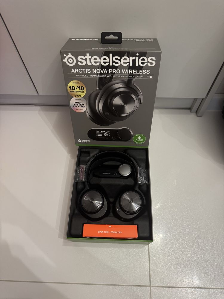 SteelSeries Arctis Nova Pro wireless XBOX