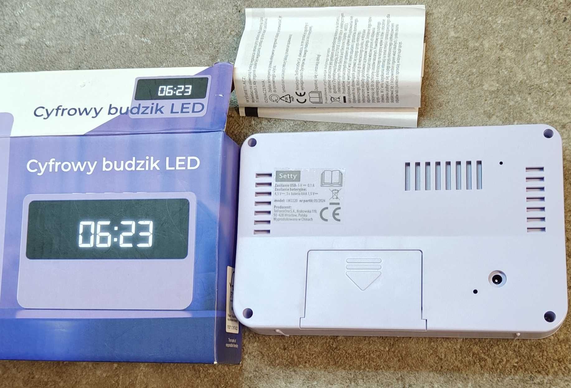 Zegarek budzik zegar cyfrowy LED mały rozmiar data temperatura