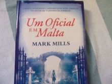 Livro Um oficial em malta