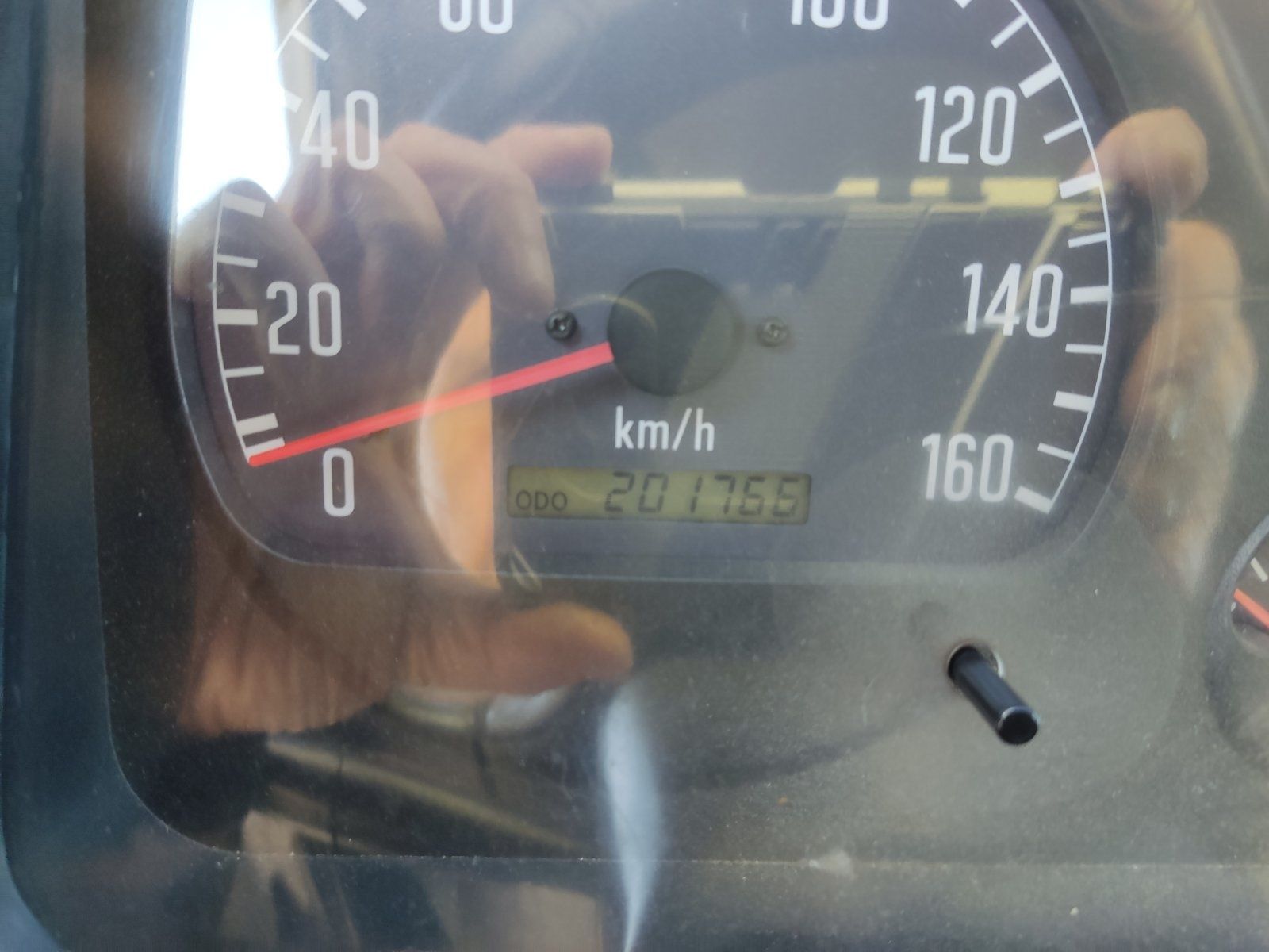 Продам isuzu nqr 75