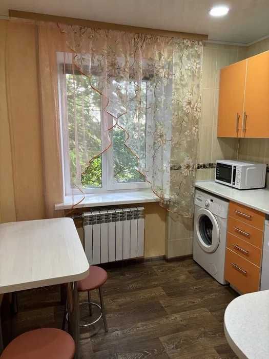 Сдам 1к квартиру на Олександра Поля 98,Кирова