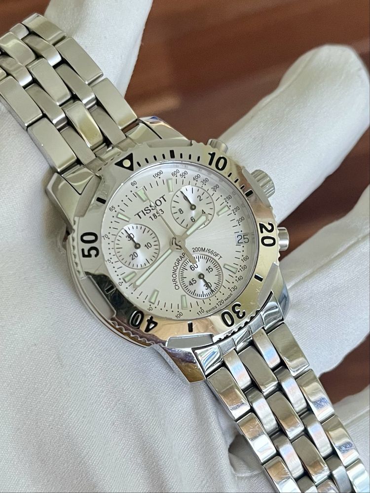 Tissot PRS 200 T461