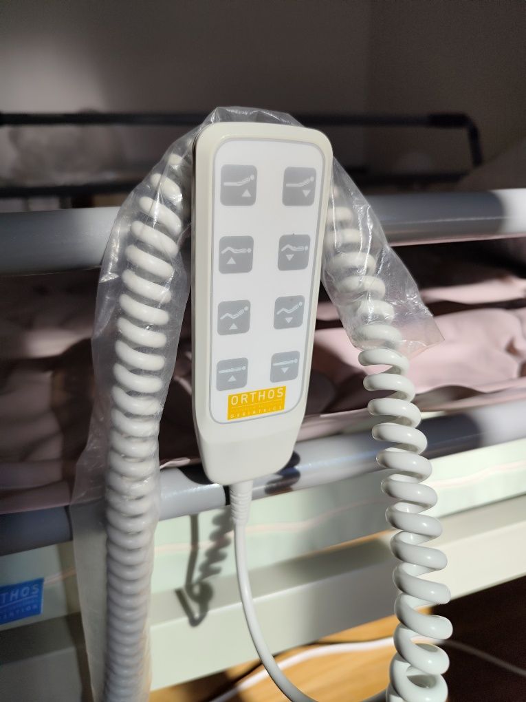 Cama articulada hospitalar eléctrica colchões e acessórios novos