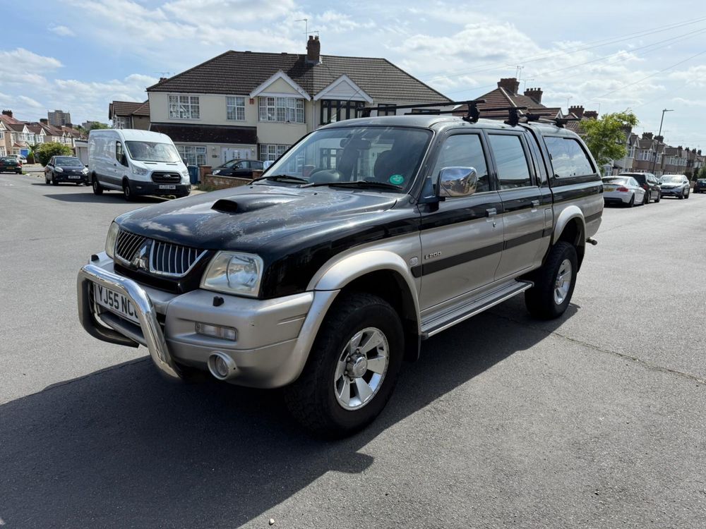 Авто для ЗСУ Mitsubishi L200