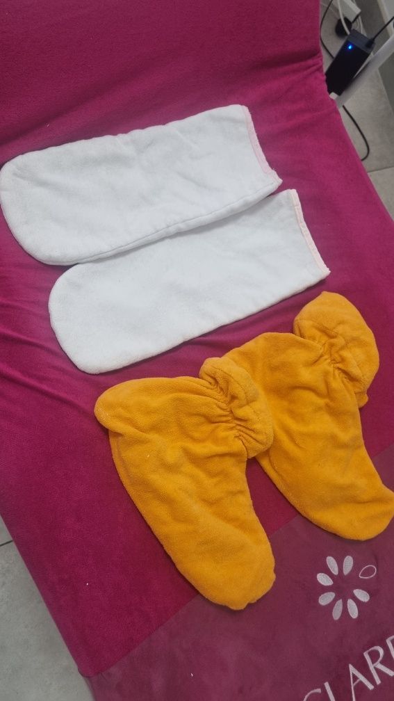 Parafiniarka z kpl rękawic i skarpet