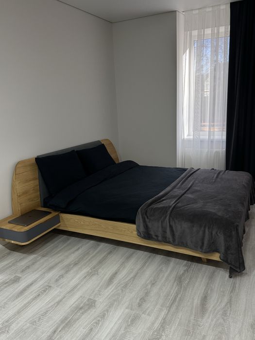 Квартира подобово в центрі