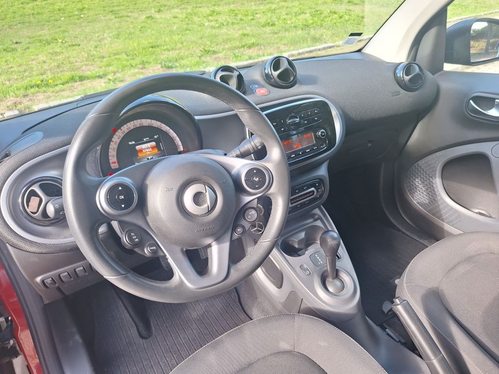SMART FOUR Two 90 cv , 2019 - como novo