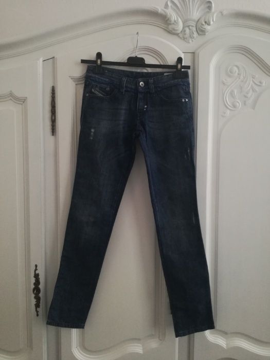 Jeansowe spodnie diesel