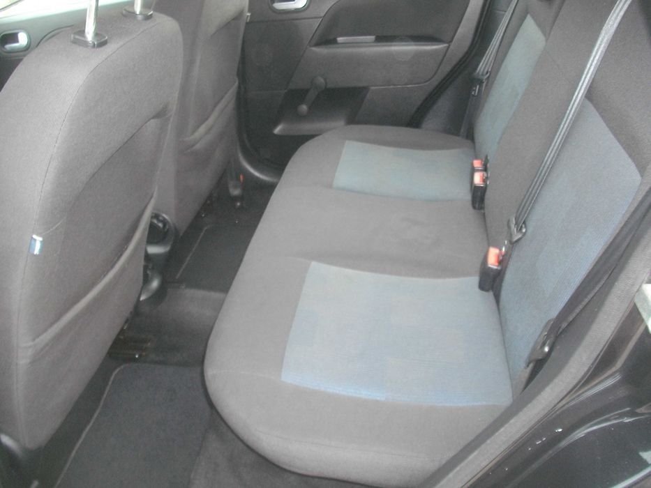 Ford Fiesta ST-line 1.25 de 2007 impecável